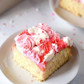 valentine's heart sheet cake