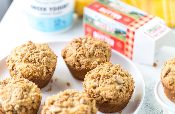 apple crumble muffins