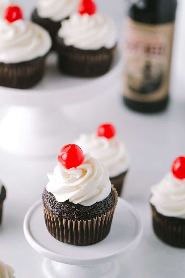 Root Beer Float Cupcakes