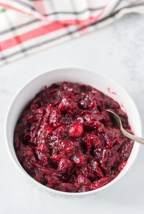 Hot-Buttered Rum Cranberry Sauce - A Classic Twist