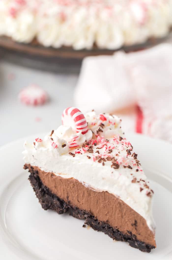 No Bake Peppermint Mocha Pie