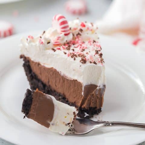 No Bake Peppermint Mocha Pie