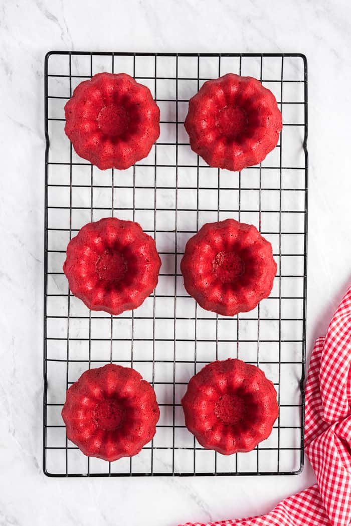 Mini Red Velvet Bundt Cakes