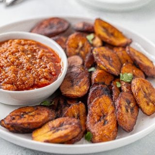 Fried Plantains with Hot Pepper Sauce