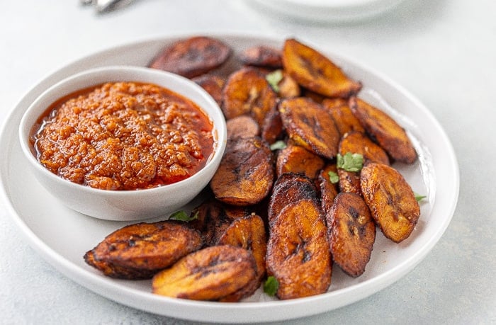 Fried Plantains with Hot Pepper Sauce