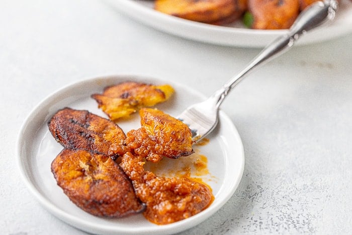 Fried Plantains with Hot Pepper Sauce