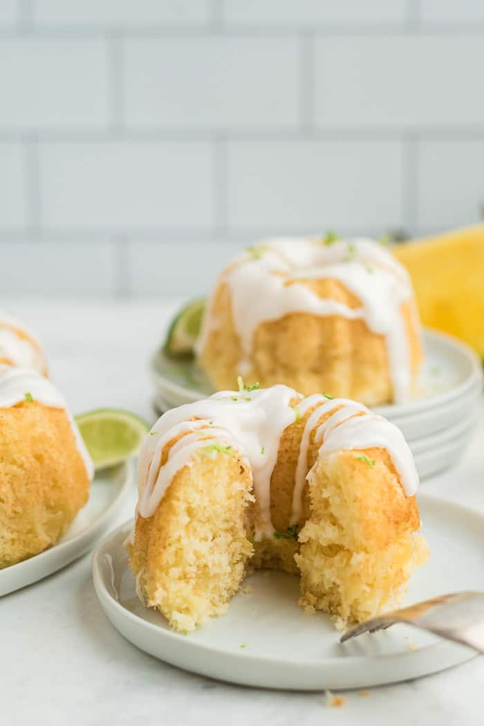 Mini Pineapple Lime Mojito Cakes