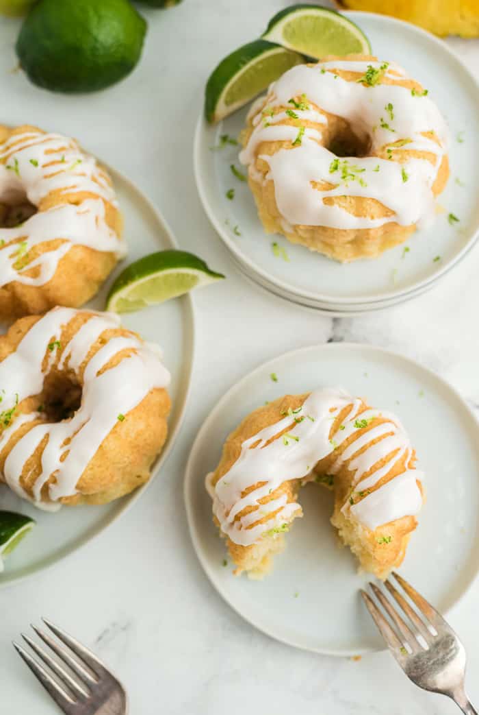 Mini Pineapple Lime Mojito Cakes