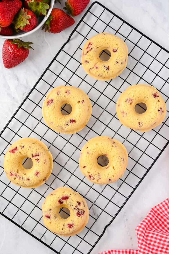 Strawberry and Cream Baked Donuts