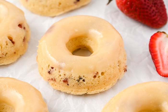 Strawberry and Cream Baked Donuts