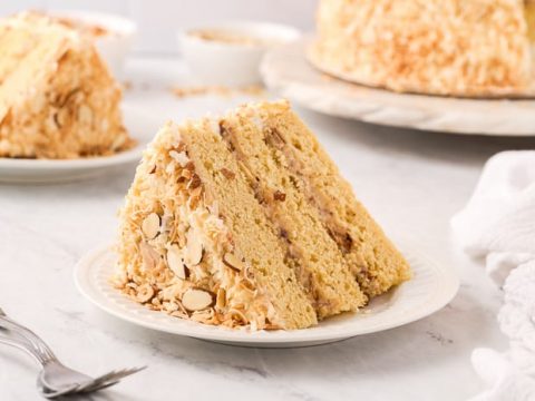 Almond Butter Cream Cake – U-Taste