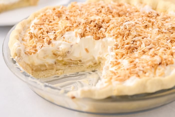 coconut banana cream pie