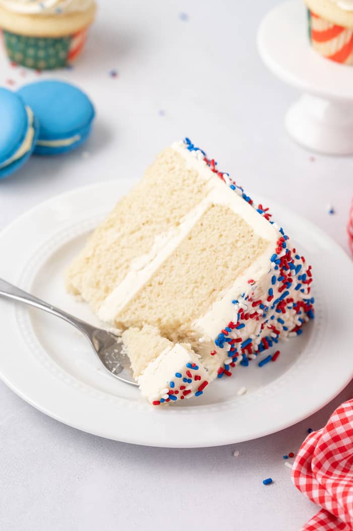 red white and blue cake