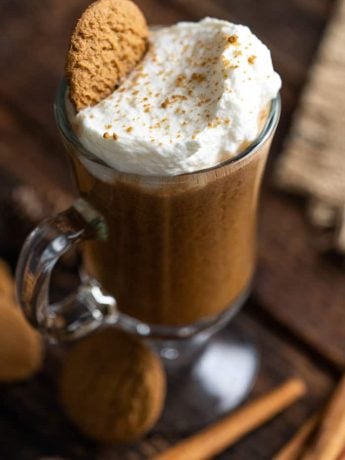 Warm Gingerbread Cocktail