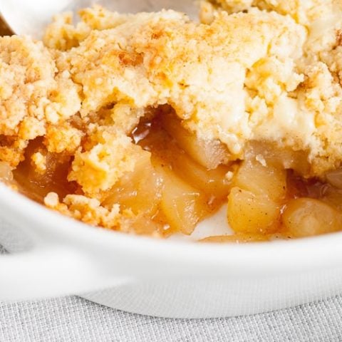 Easy Apple Cobbler Recipe