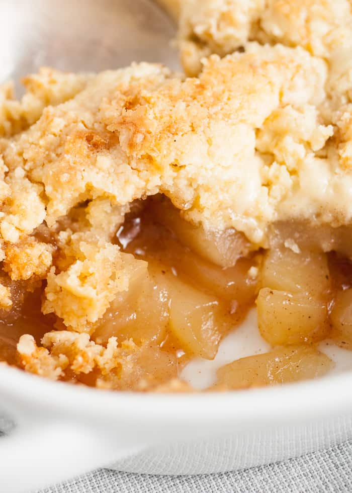 A bowl of Easy Apple Cobbler.