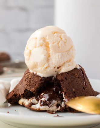 Marshmallow Lava Cake