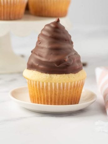 Peanut Butter High Hat Cupcakes