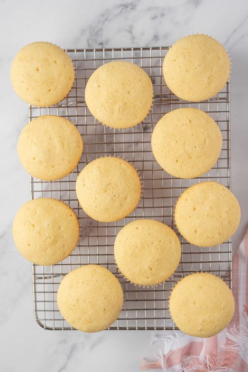 Peanut Butter High Hat Cupcakes A Classic Twist