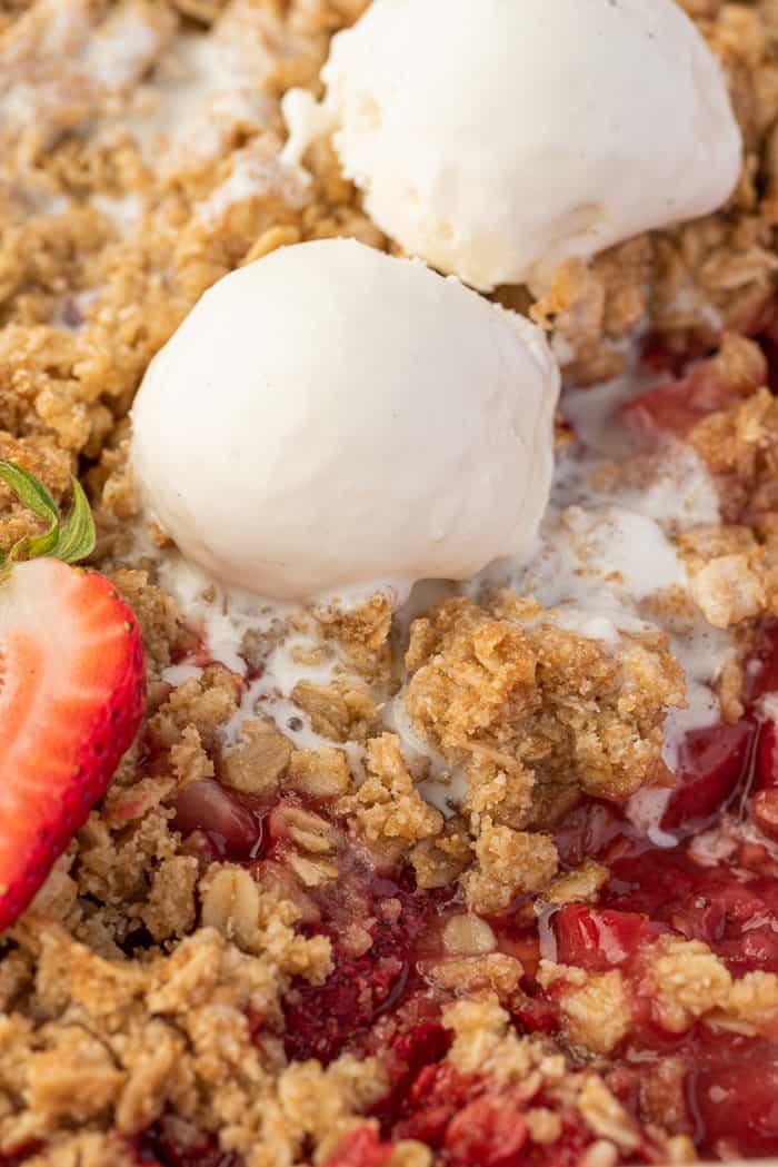 Strawberry Crumble