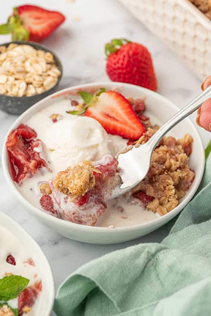 Strawberry Crumble