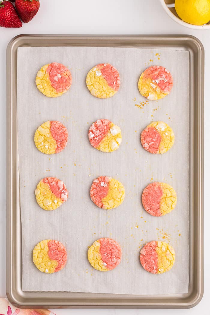 Strawberry Lemonade Cookies