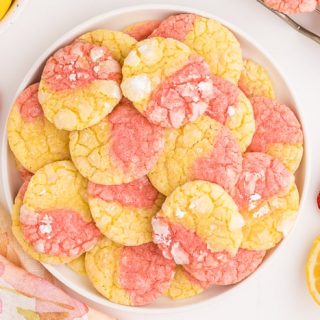 Strawberry Lemonade Cookies