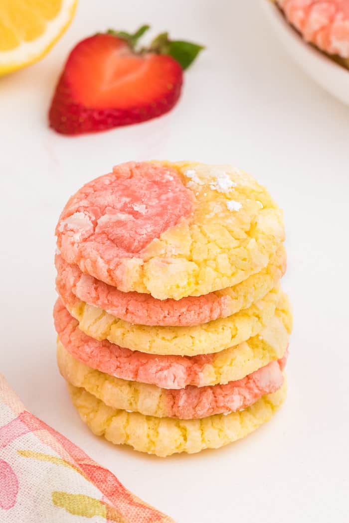 Strawberry Lemonade Cookies