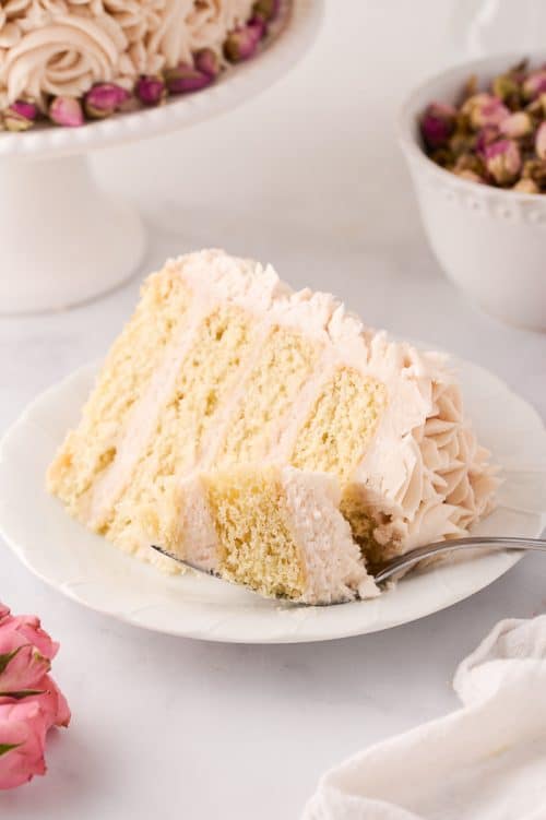 Vanilla Rose Cake - A Classic Twist