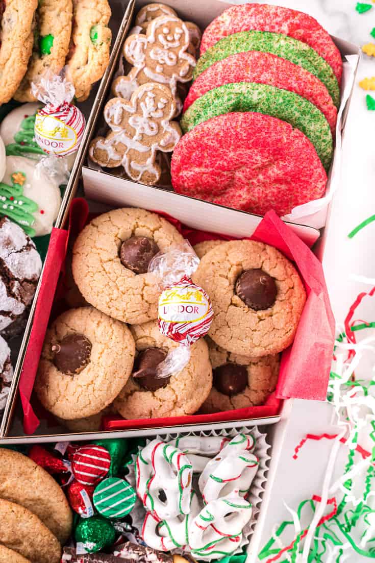 Holiday Cookie Box: How to Make the Best Cookie Box - A Classic Twist