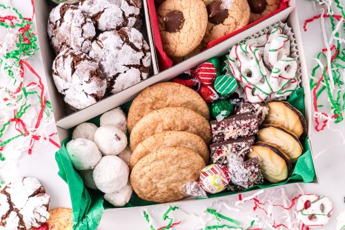 Holiday Cookie Box: How to Make the Best Cookie Box - A Classic Twist