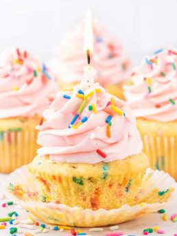 Funfetti birthday cupcakes