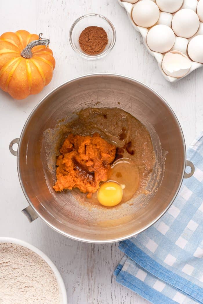 Pumpkin puree mixed with eggs.