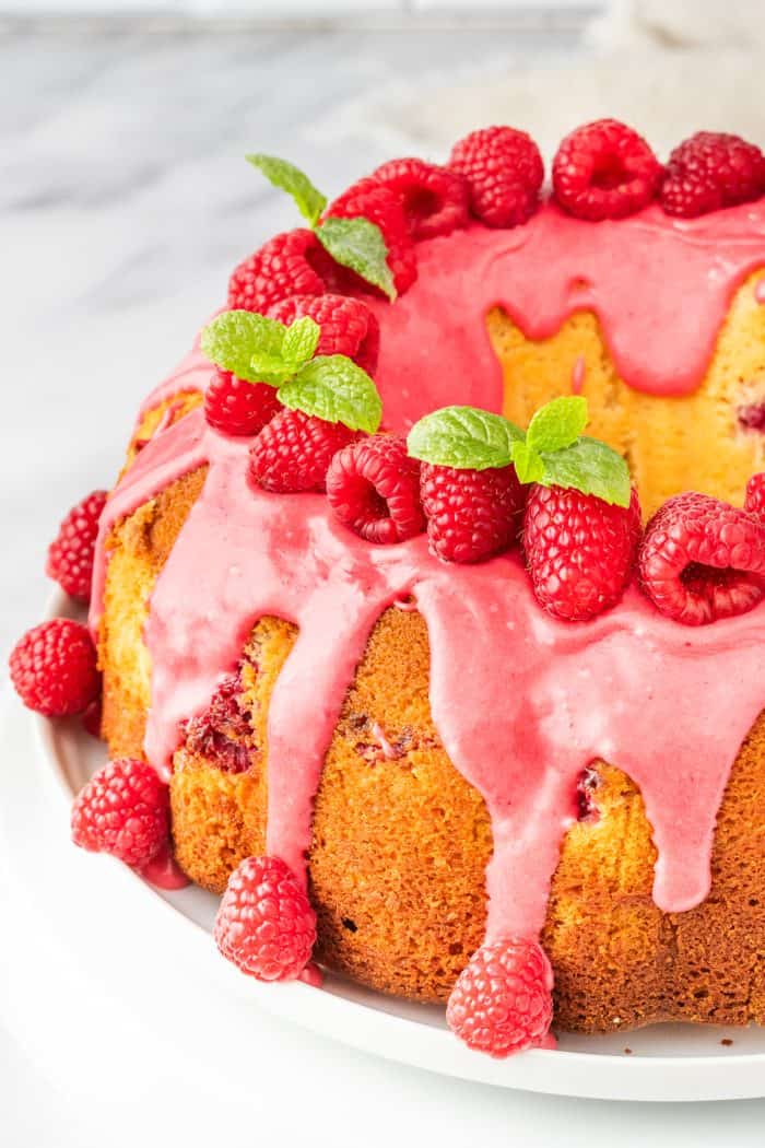 A lemon raspberry bundt cake 