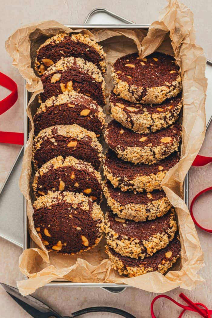 Chocolate hazelnut espresso slice and bake cookies in a box.