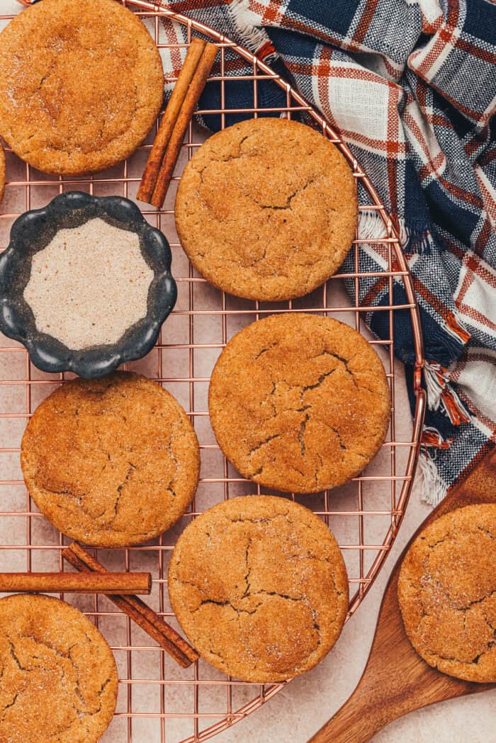 brown butter chai snickerdoodle cookies on a cookie rack