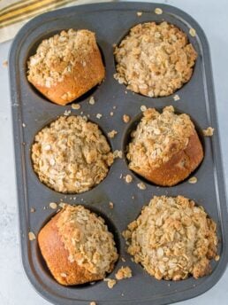 Apple Muffins