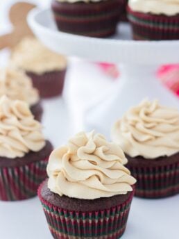 Gingerbread Latte Cupcakes