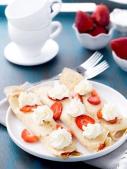Strawberry Mascarpone Crepes