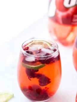 Made with fresh cherries, lime juice, a hint of almond extract and bubbling 7UP Cherry, this cherry almond sparkler is bursting with summer flavors.