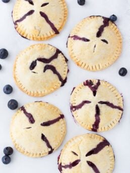 blueberry hand pies