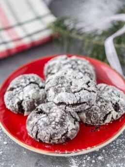 Mexican Chocolate Crinkle Cookies