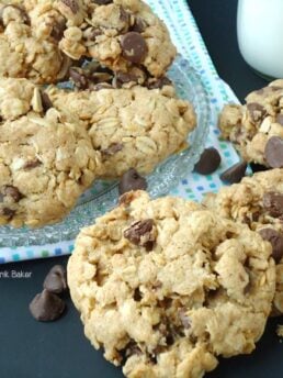 oatmeal chocolate chip cookies