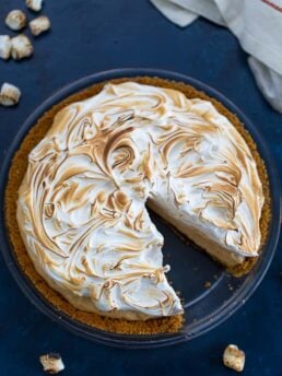 Peanut Butter S'mores Pie 