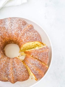 Vanilla Pound Cake