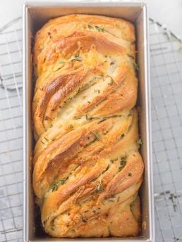 ory Cheddar Twist Bread
