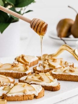 Honey Whipped Goat Cheese Crostini